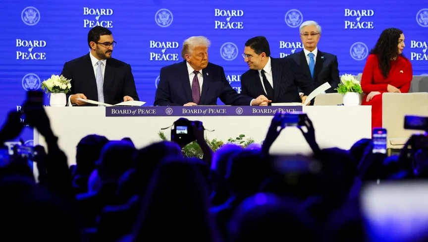 توقيع مجلس السلام -دافوس